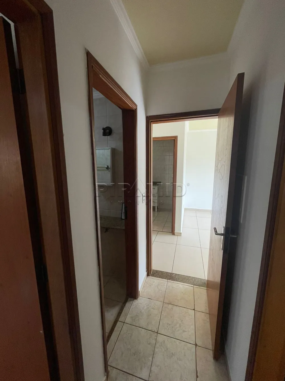 Alugar Apartamento / Padr&atilde;o em Ribeir&atilde;o Preto R$ 1.800,00 - Foto 24