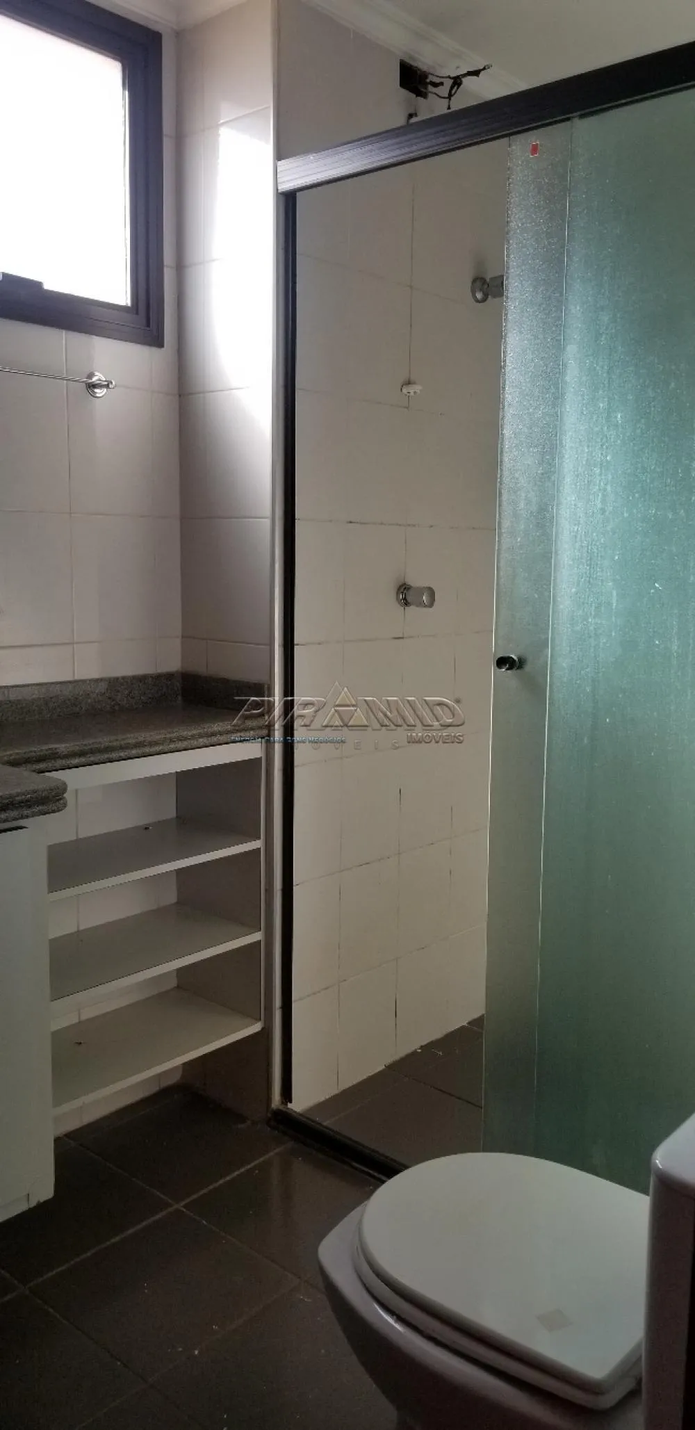 Alugar Apartamento / Padr&atilde;o em Ribeir&atilde;o Preto R$ 1.600,00 - Foto 12