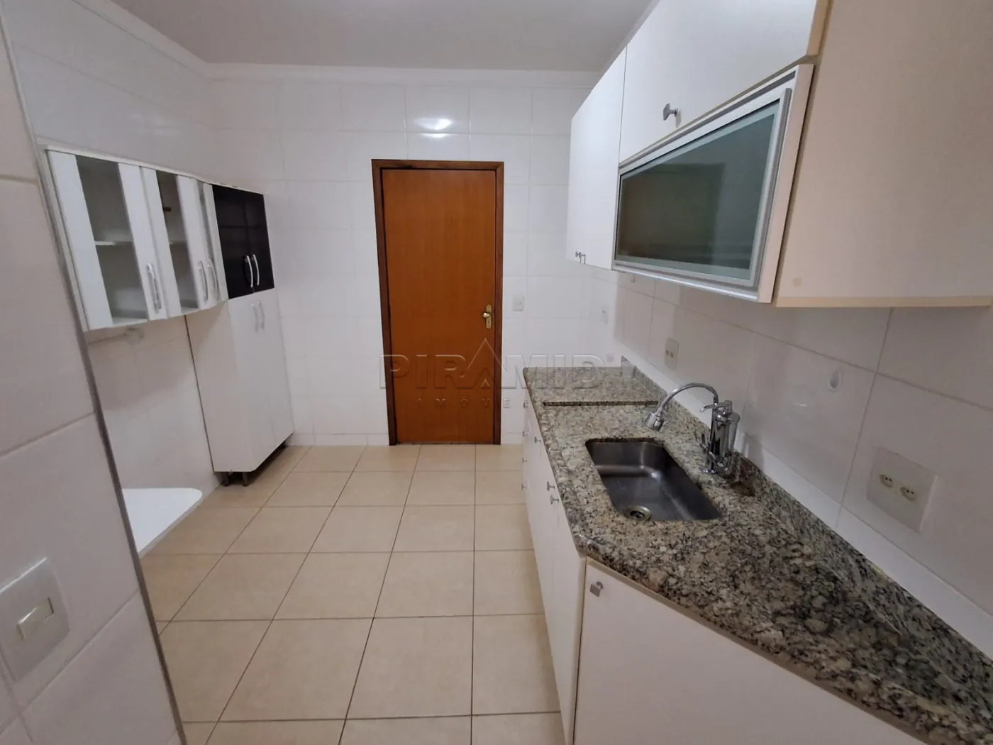 Alugar Apartamento / Padr&atilde;o em Ribeir&atilde;o Preto R$ 2.950,00 - Foto 21