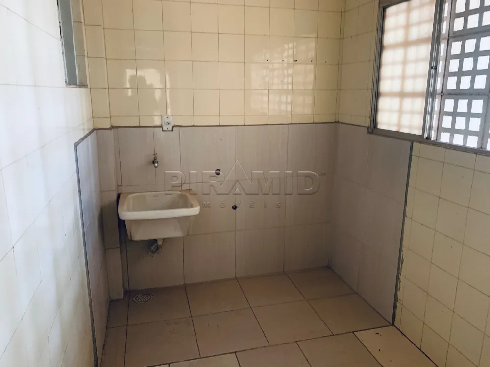 Alugar Apartamento / Padr&atilde;o em Ribeir&atilde;o Preto R$ 1.000,00 - Foto 13