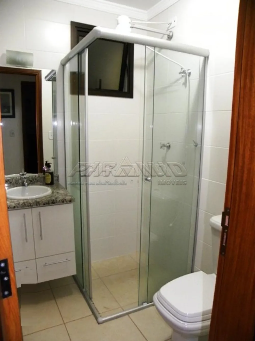 Alugar Apartamento / Padr&atilde;o em Ribeir&atilde;o Preto R$ 1.480,00 - Foto 4