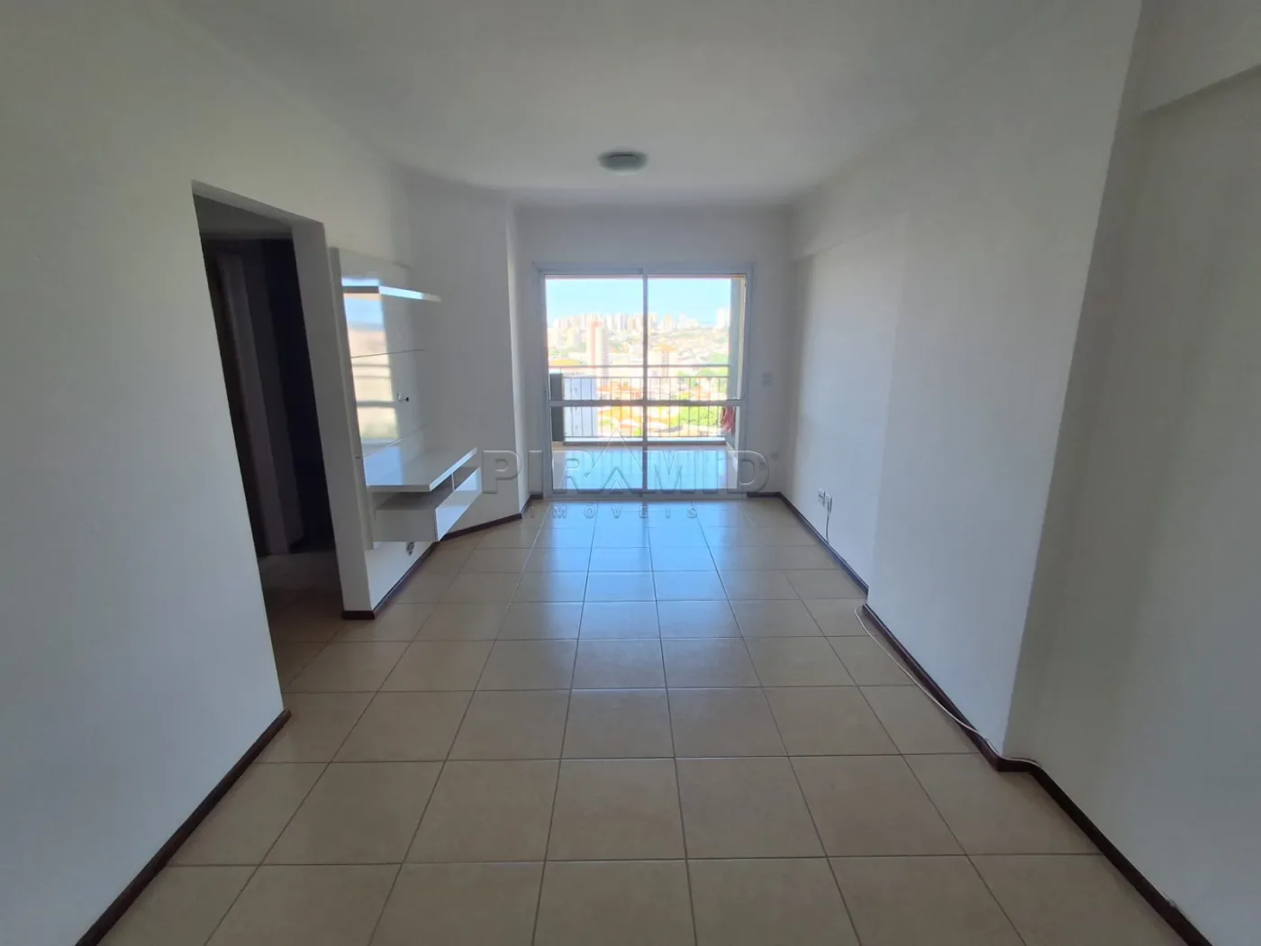 Alugar Apartamento / Padr&atilde;o em Ribeir&atilde;o Preto R$ 2.400,00 - Foto 1