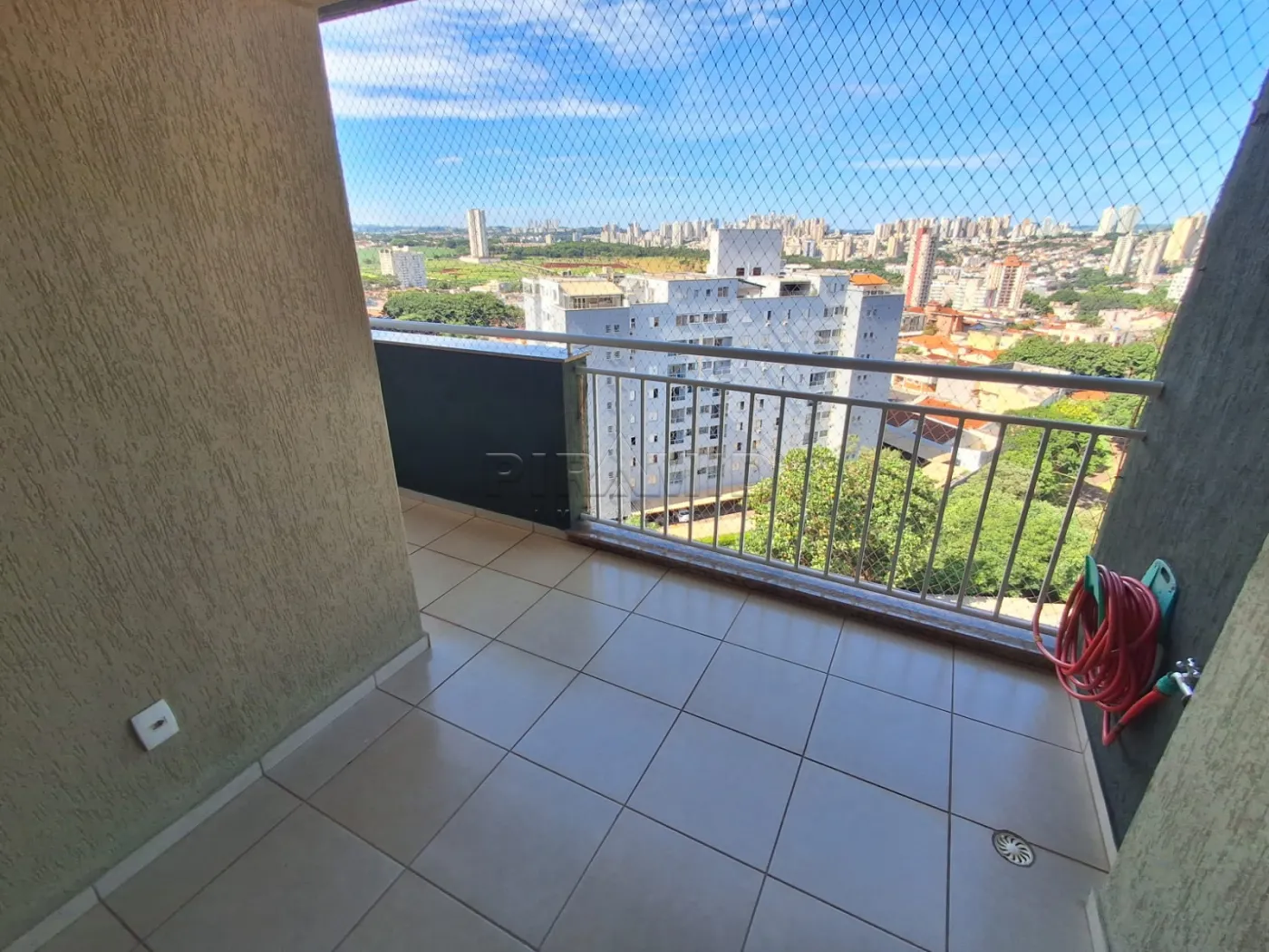 Alugar Apartamento / Padr&atilde;o em Ribeir&atilde;o Preto R$ 2.400,00 - Foto 3