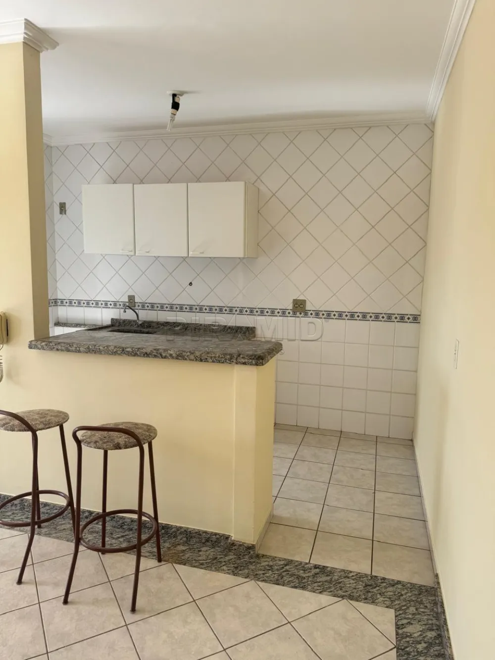 Alugar Apartamento / Padr&atilde;o em Ribeir&atilde;o Preto R$ 1.300,00 - Foto 6