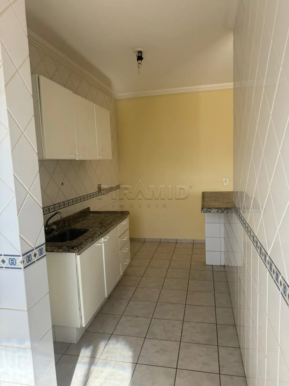 Alugar Apartamento / Padr&atilde;o em Ribeir&atilde;o Preto R$ 1.300,00 - Foto 8