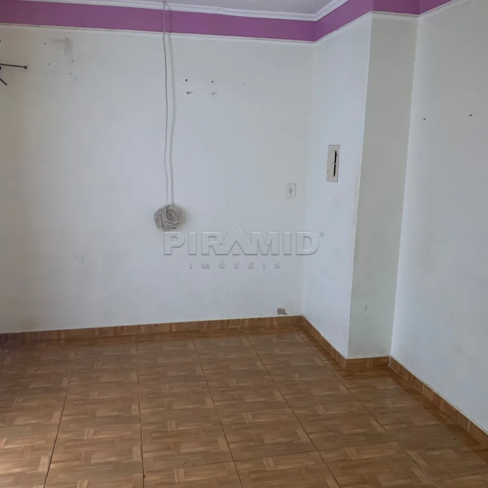 Alugar Casa / Padr&atilde;o em Ribeir&atilde;o Preto R$ 1.200,00 - Foto 4