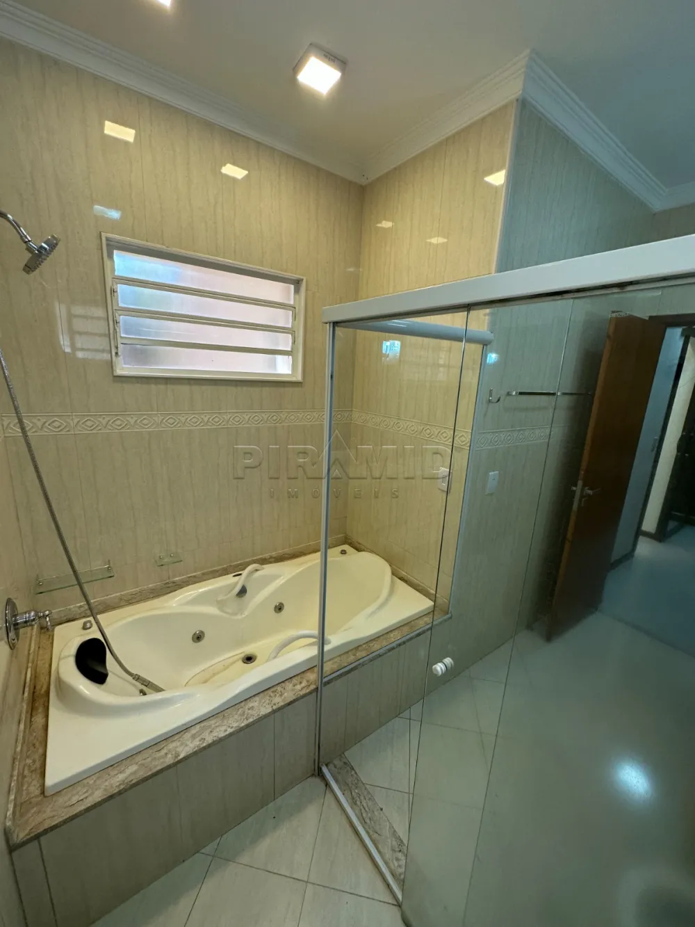 Comprar Casa / Padr&atilde;o em Ribeir&atilde;o Preto R$ 1.280.000,00 - Foto 22