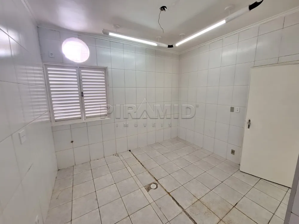 Alugar Casa / Padr&atilde;o em Ribeir&atilde;o Preto R$ 3.500,00 - Foto 13