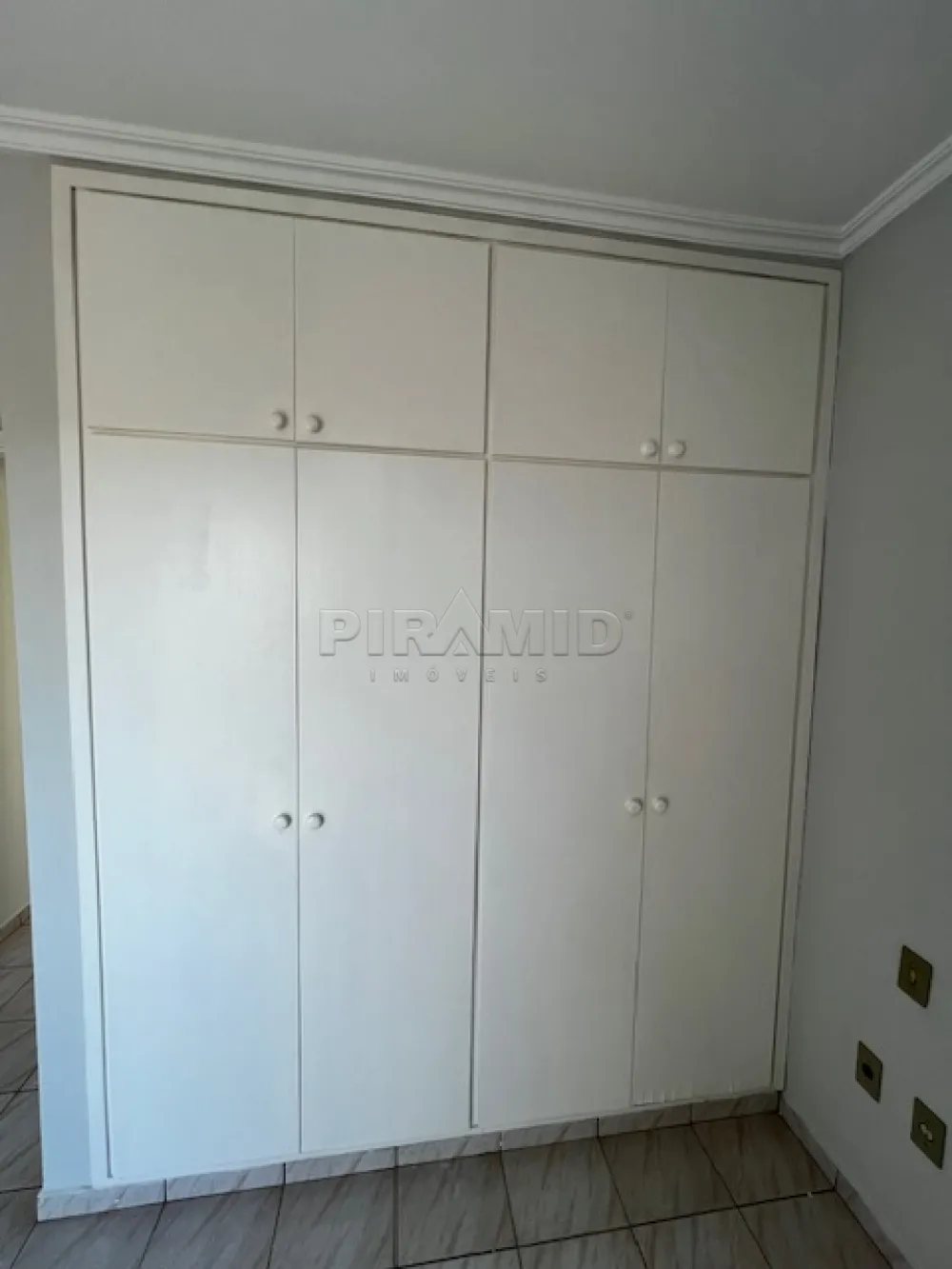Alugar Apartamento / Padr&atilde;o em Ribeir&atilde;o Preto R$ 1.150,00 - Foto 7