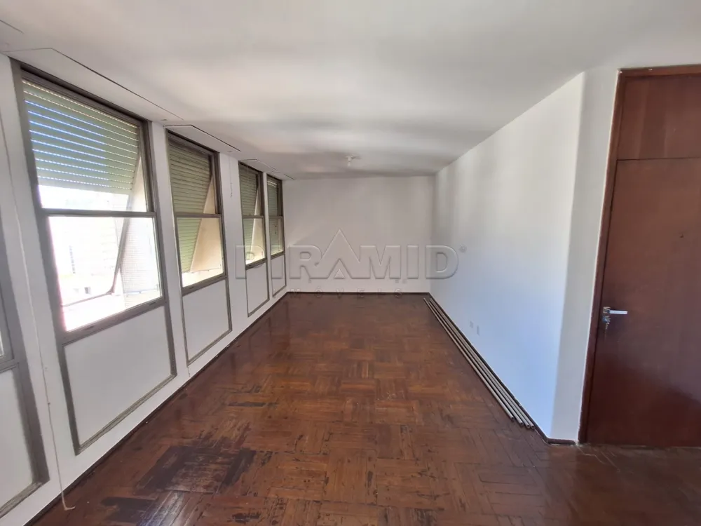 Alugar Apartamento / Padr&atilde;o em Ribeir&atilde;o Preto R$ 1.600,00 - Foto 3