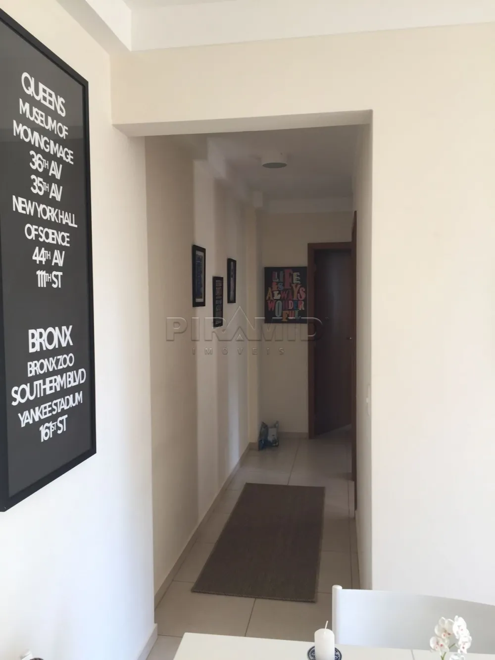 Alugar Apartamento / Padr&atilde;o em Ribeir&atilde;o Preto R$ 1.100,00 - Foto 5