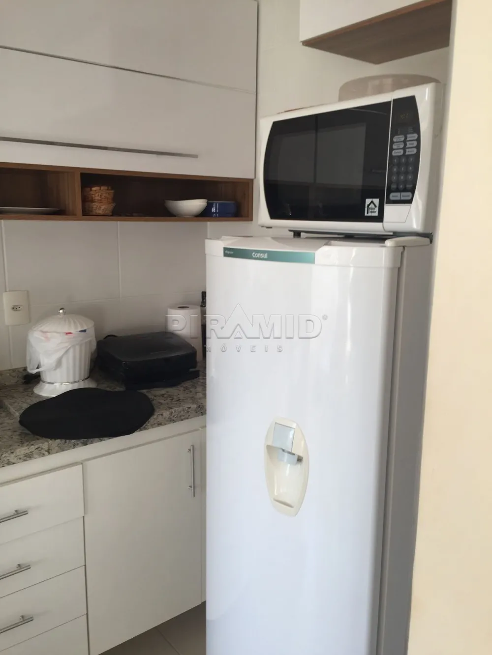 Alugar Apartamento / Padr&atilde;o em Ribeir&atilde;o Preto R$ 1.100,00 - Foto 10
