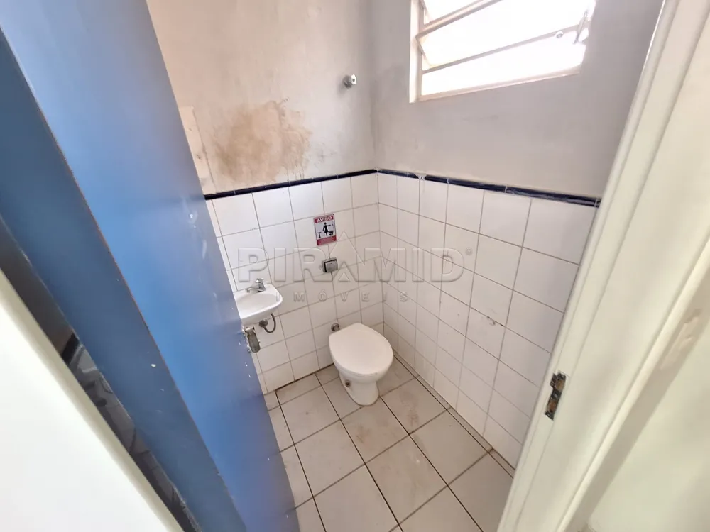 Alugar Casa / Padr&atilde;o em Ribeir&atilde;o Preto R$ 18.000,00 - Foto 4