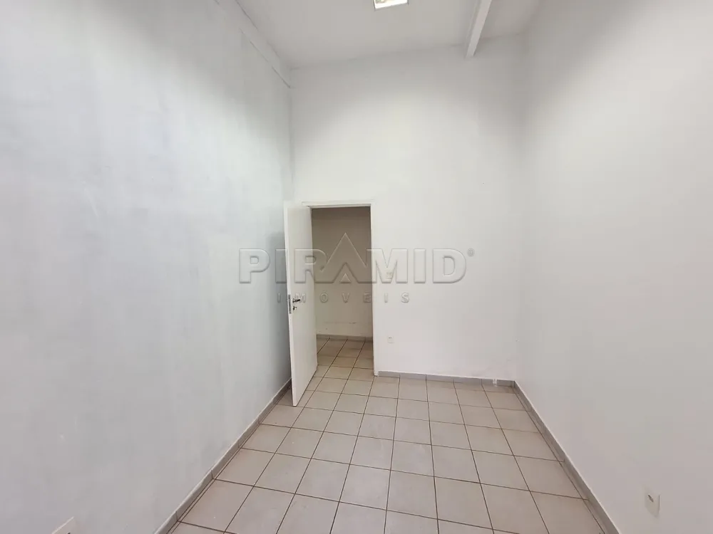 Alugar Casa / Padr&atilde;o em Ribeir&atilde;o Preto R$ 18.000,00 - Foto 15