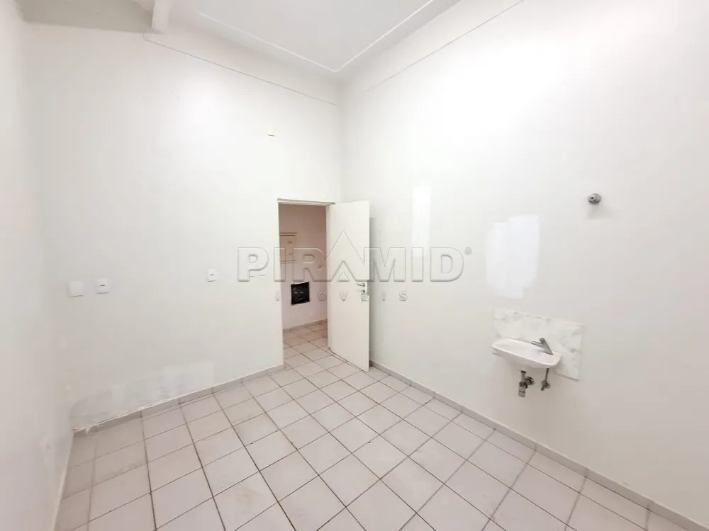 Alugar Casa / Padr&atilde;o em Ribeir&atilde;o Preto R$ 18.000,00 - Foto 19