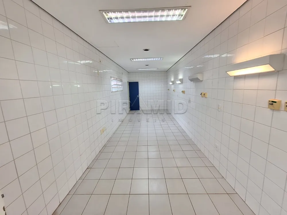 Alugar Casa / Padr&atilde;o em Ribeir&atilde;o Preto R$ 18.000,00 - Foto 42