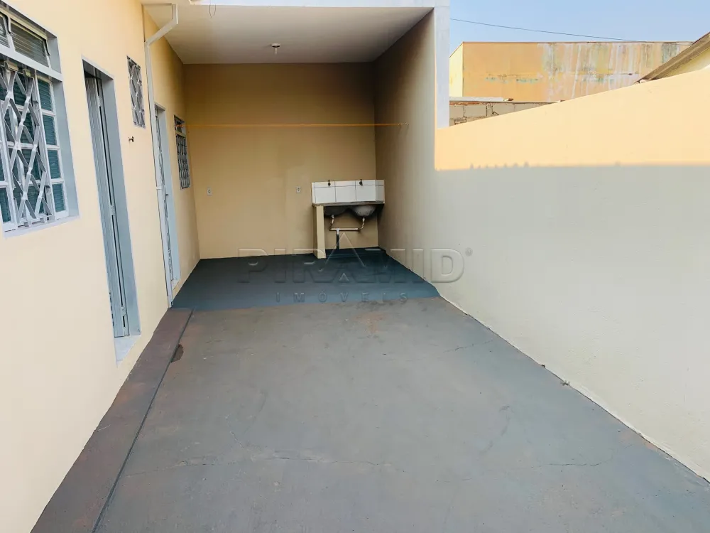 Alugar Casa / Padr&atilde;o em Ribeir&atilde;o Preto R$ 800,00 - Foto 8