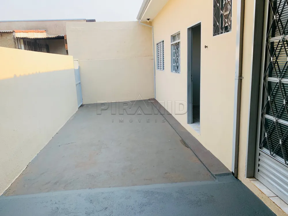 Alugar Casa / Padr&atilde;o em Ribeir&atilde;o Preto R$ 800,00 - Foto 9