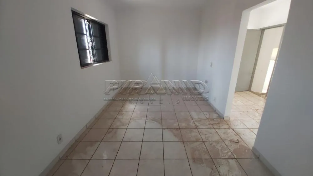 Alugar Casa / Padr&atilde;o em Ribeir&atilde;o Preto R$ 900,00 - Foto 4