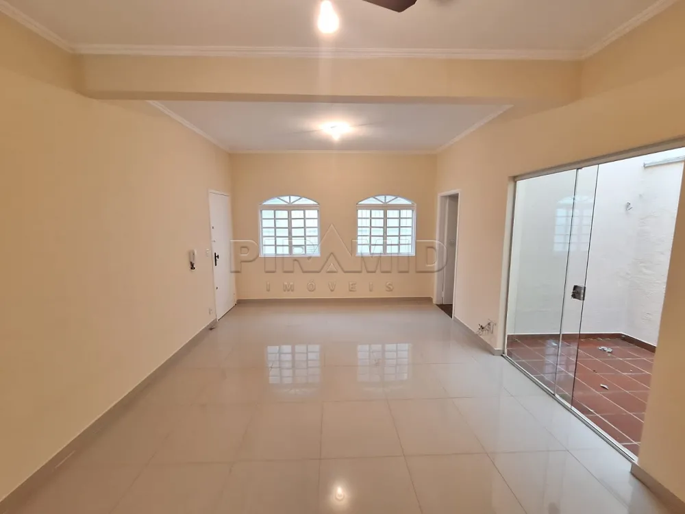 Alugar Casa / Padr&atilde;o em Ribeir&atilde;o Preto R$ 4.000,00 - Foto 3