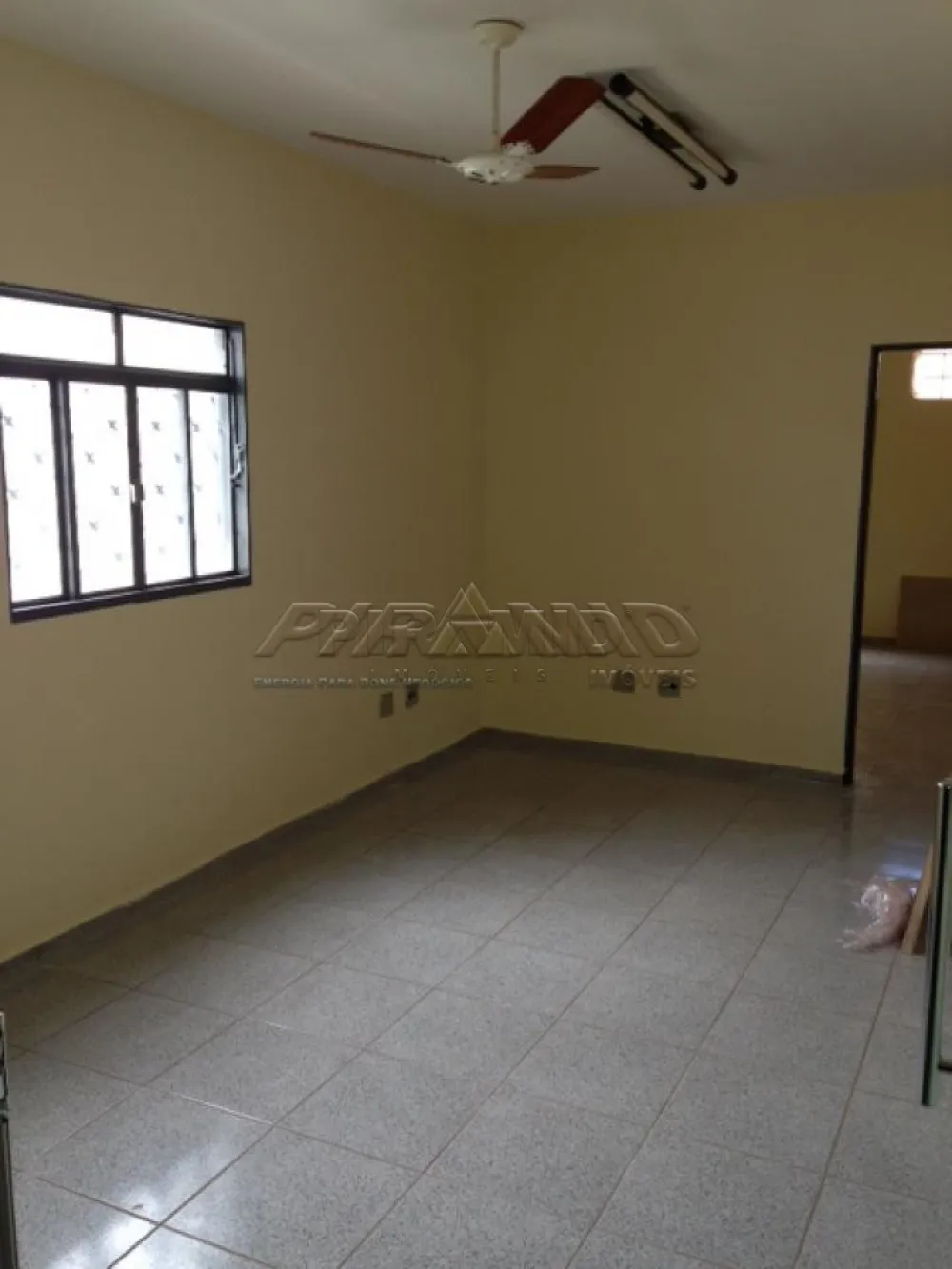 Alugar Comercial / Sala em Ribeir&atilde;o Preto R$ 850,00 - Foto 2