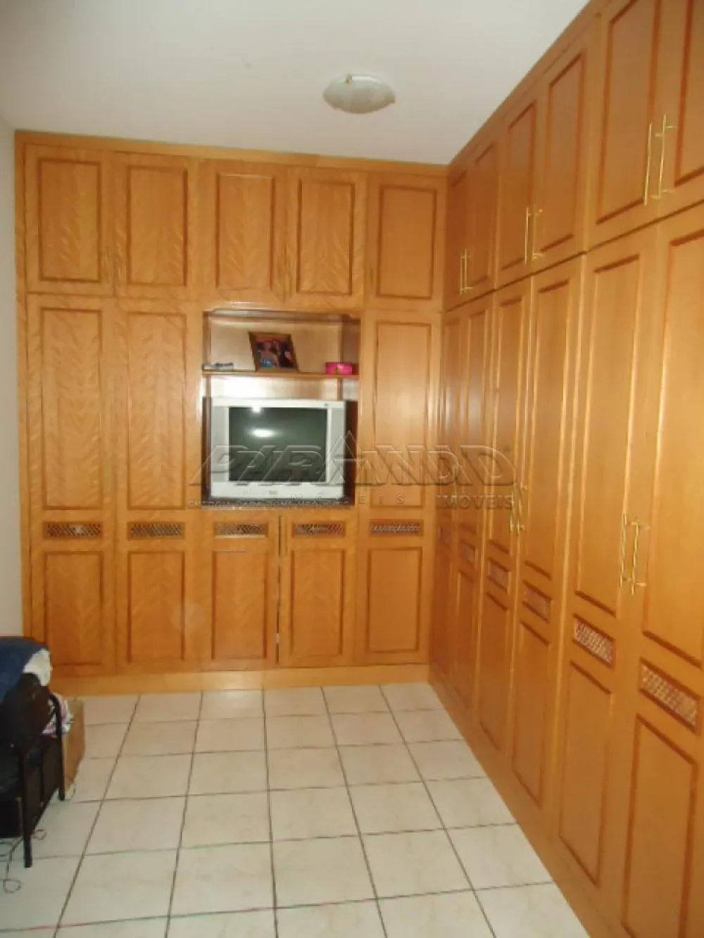 Alugar Casa / Padr&atilde;o em Ribeir&atilde;o Preto R$ 4.500,00 - Foto 16