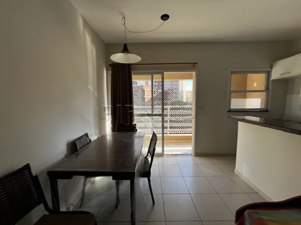 Alugar Apartamento / Padr&atilde;o em Ribeir&atilde;o Preto R$ 1.500,00 - Foto 4