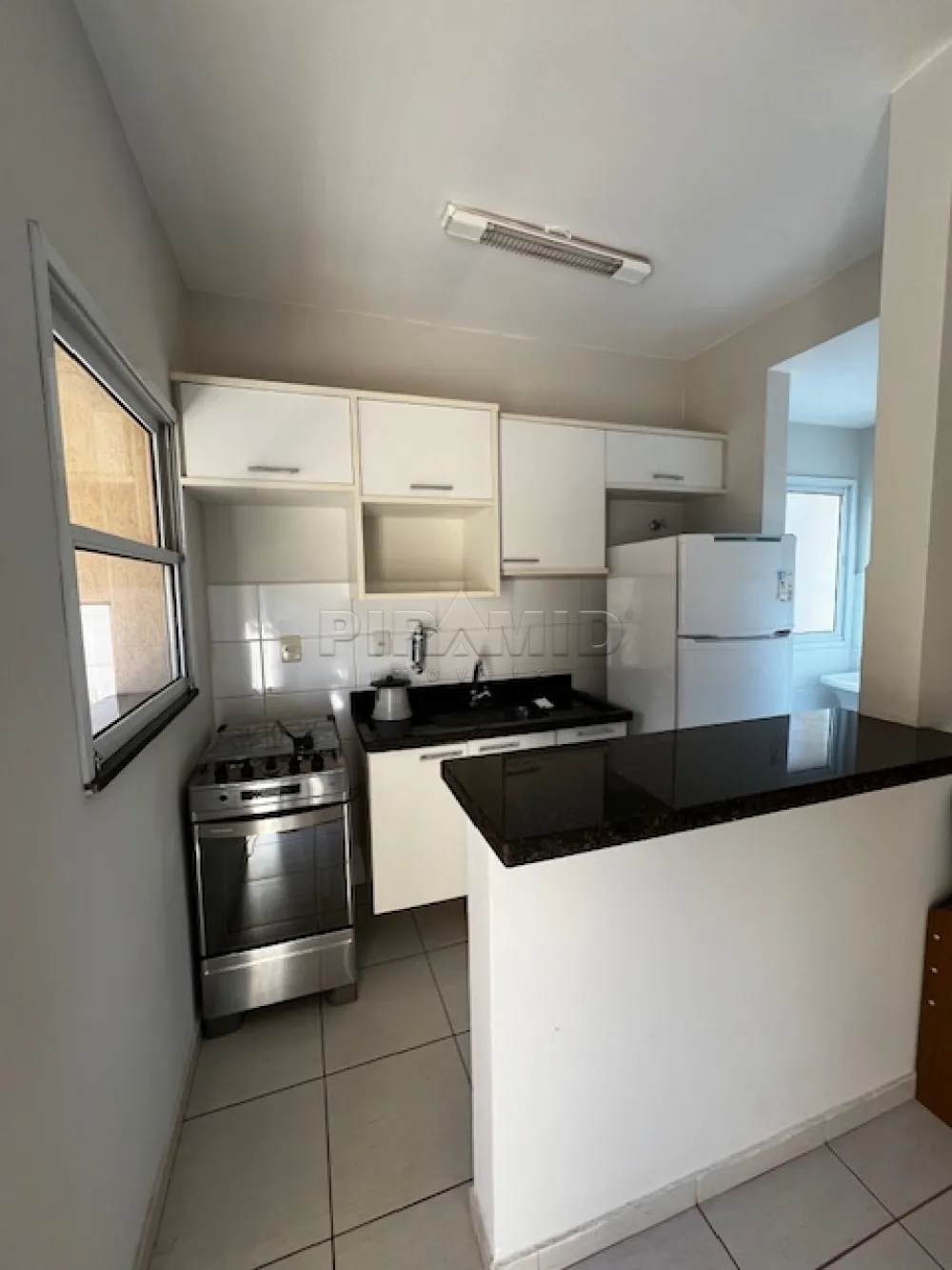 Alugar Apartamento / Padr&atilde;o em Ribeir&atilde;o Preto R$ 1.500,00 - Foto 11