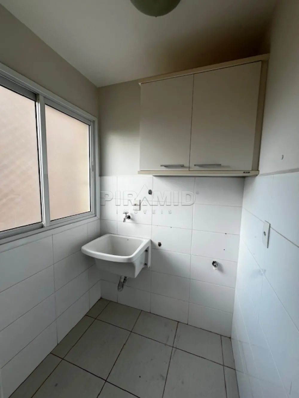 Alugar Apartamento / Padr&atilde;o em Ribeir&atilde;o Preto R$ 1.500,00 - Foto 13