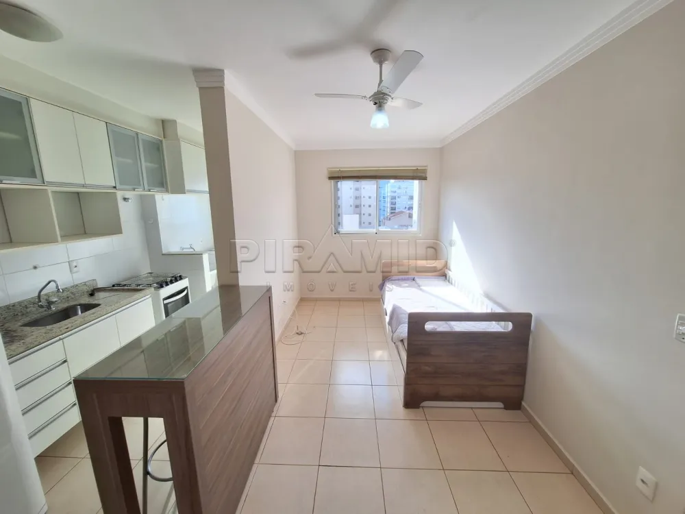 Alugar Apartamento / Padr&atilde;o em Ribeir&atilde;o Preto R$ 1.300,00 - Foto 1