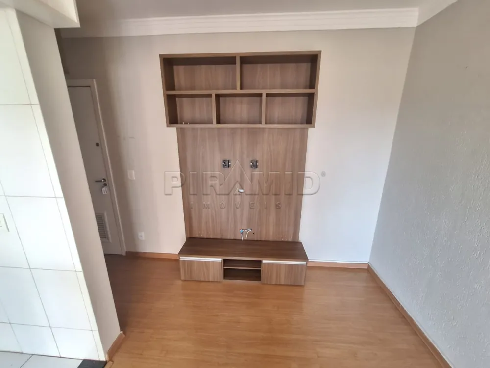 Alugar Apartamento / Padr&atilde;o em Ribeir&atilde;o Preto R$ 1.800,00 - Foto 4