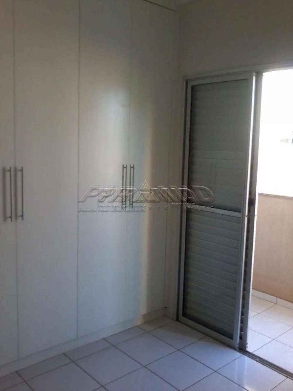 Alugar Apartamento / Padr&atilde;o em Ribeir&atilde;o Preto R$ 1.100,00 - Foto 5