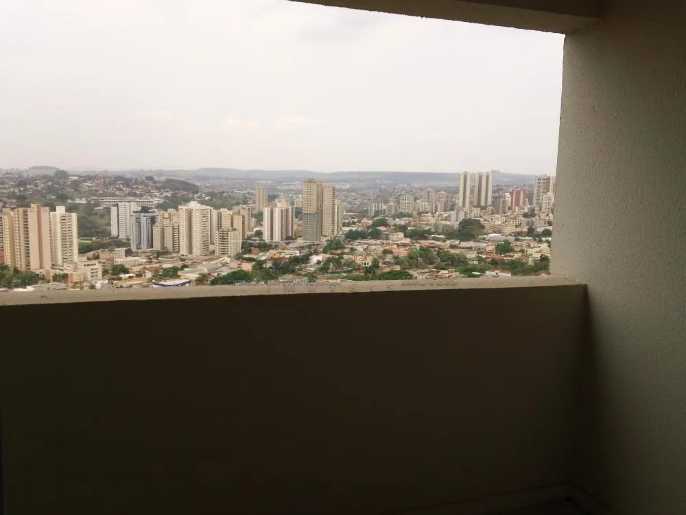 Alugar Apartamento / Padr&atilde;o em Ribeir&atilde;o Preto R$ 1.350,00 - Foto 4