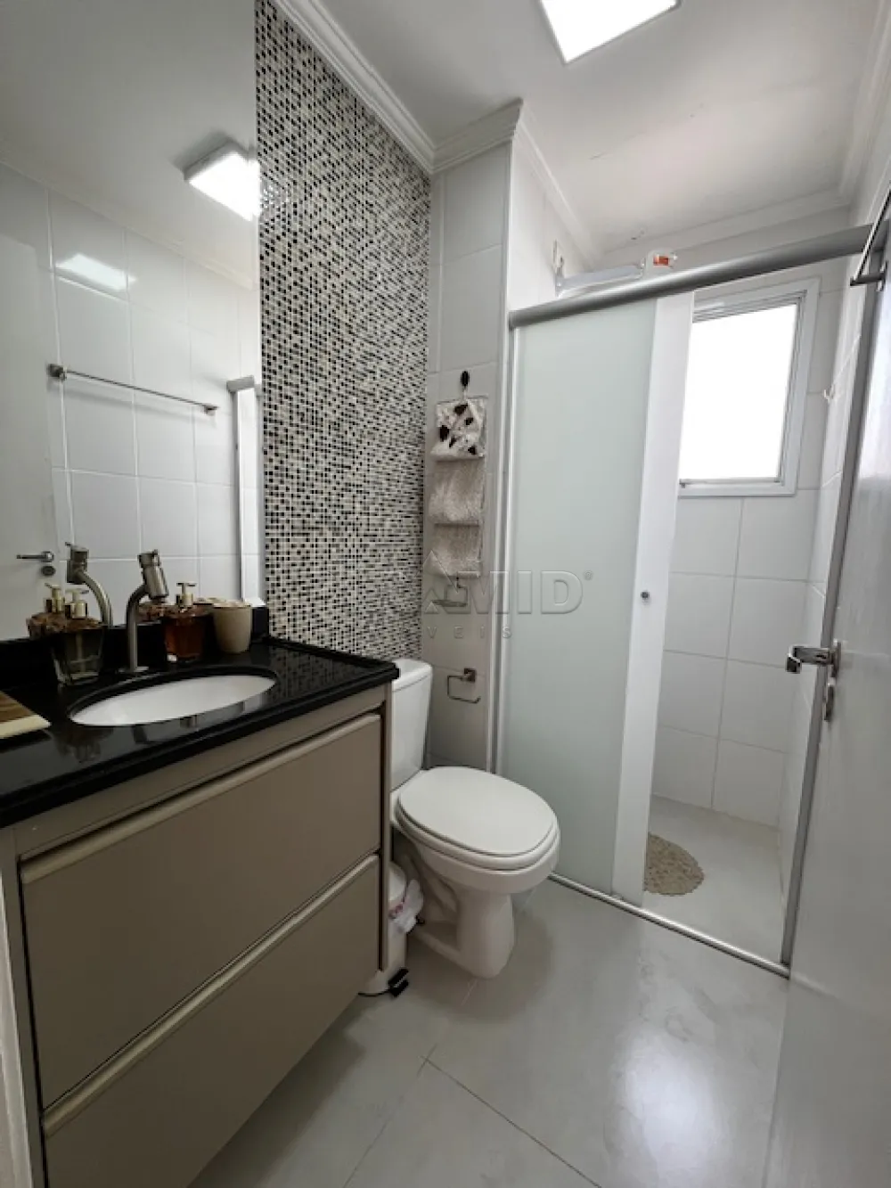 Alugar Apartamento / Padr&atilde;o em Ribeir&atilde;o Preto R$ 1.400,00 - Foto 10