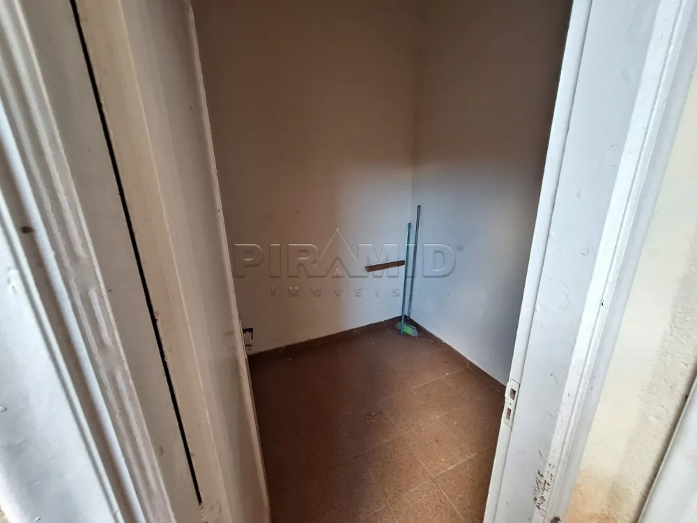 Alugar Apartamento / Padr&atilde;o em Ribeir&atilde;o Preto R$ 750,00 - Foto 11
