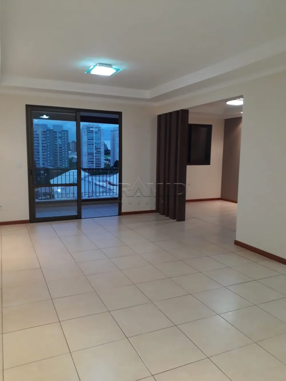 Alugar Apartamento / Padr&atilde;o em Ribeir&atilde;o Preto R$ 3.500,00 - Foto 1