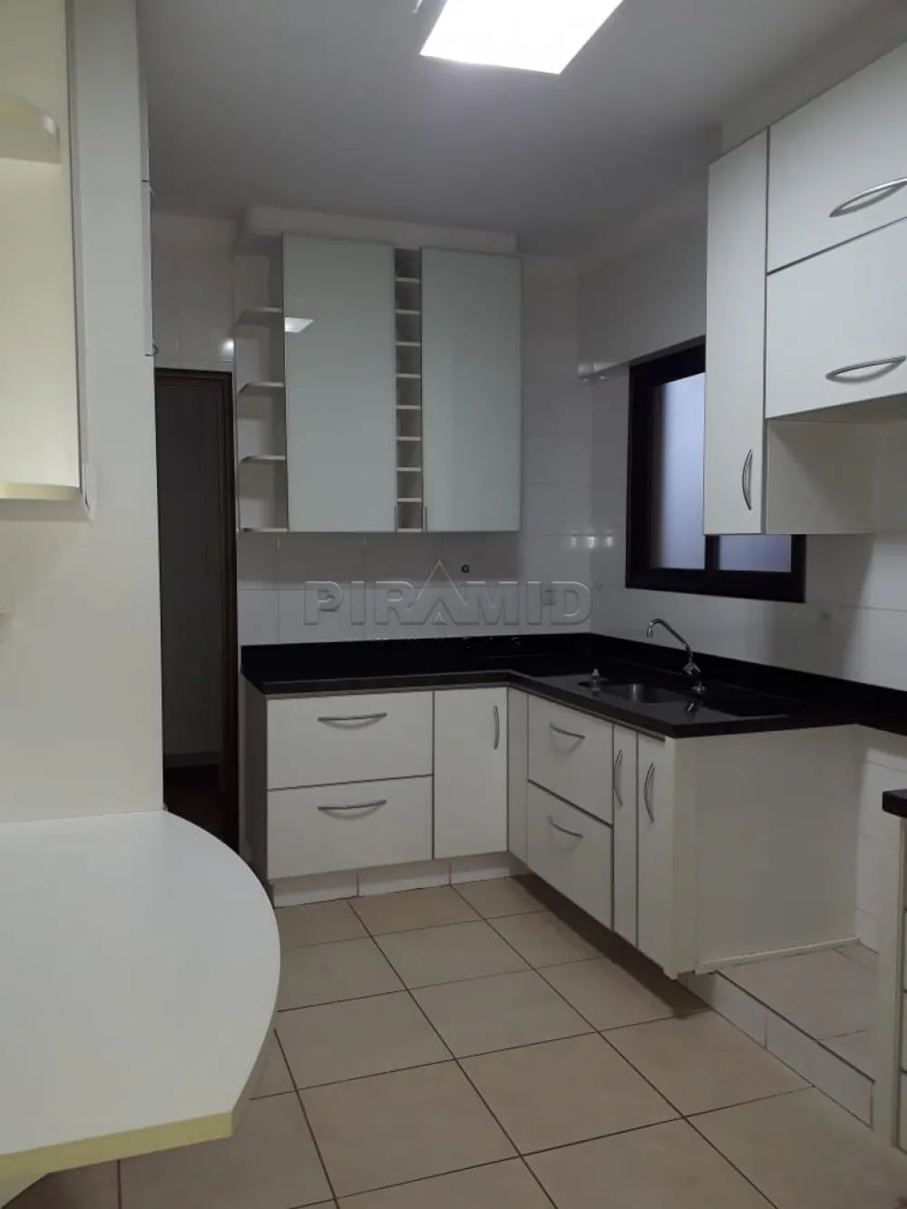 Alugar Apartamento / Padr&atilde;o em Ribeir&atilde;o Preto R$ 3.500,00 - Foto 14