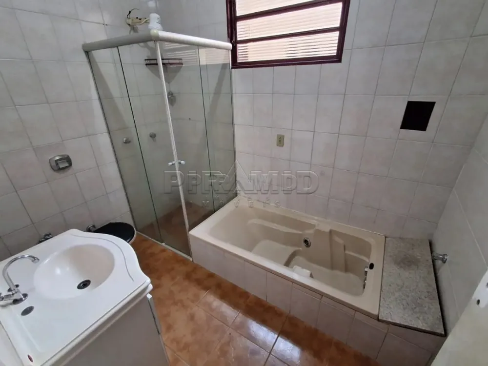 Alugar Casa / Padr&atilde;o em Ribeir&atilde;o Preto R$ 1.800,00 - Foto 11
