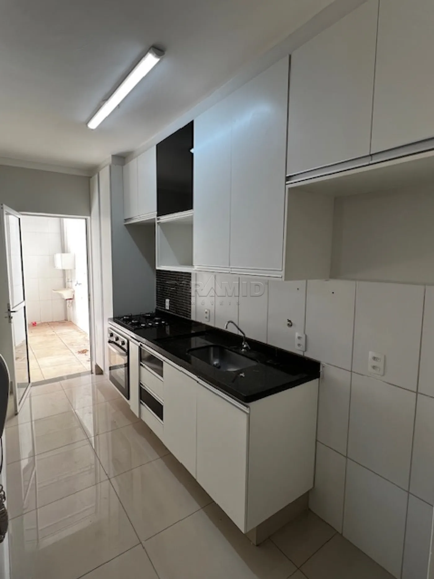 Alugar Apartamento / Padr&atilde;o em Ribeir&atilde;o Preto R$ 1.450,00 - Foto 10