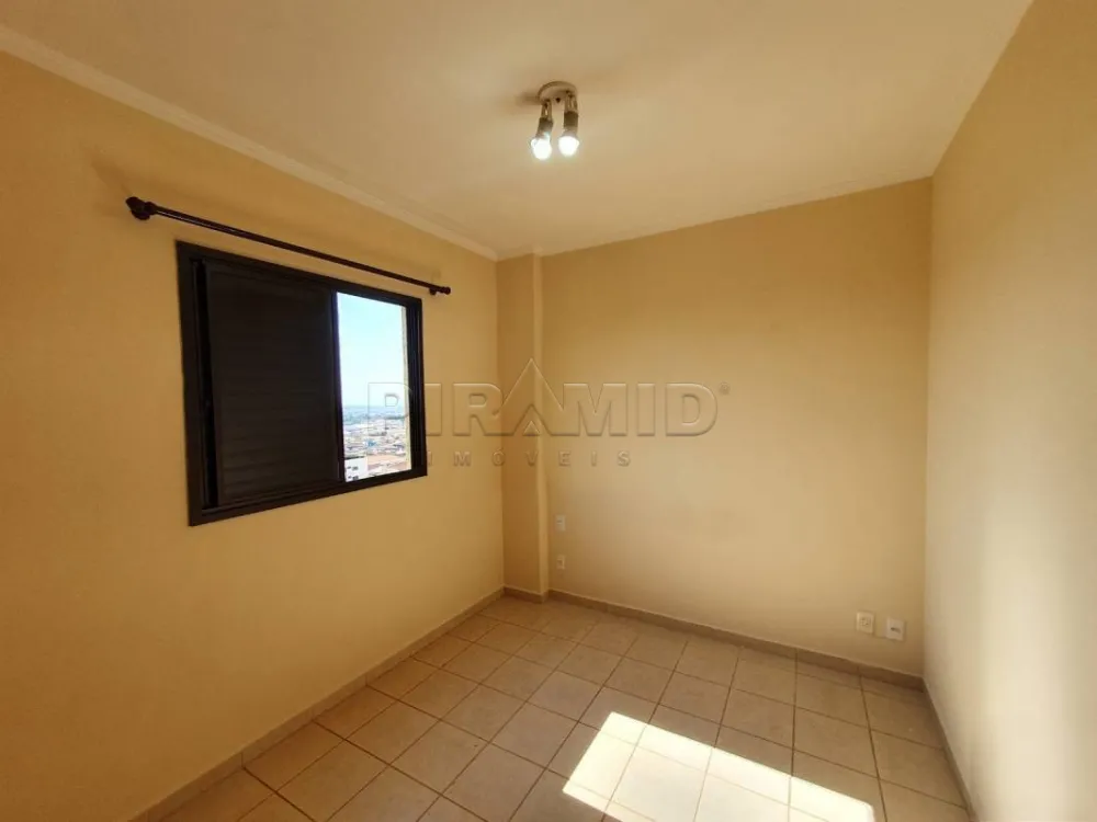 Alugar Apartamento / Padr&atilde;o em Ribeir&atilde;o Preto R$ 1.600,00 - Foto 4