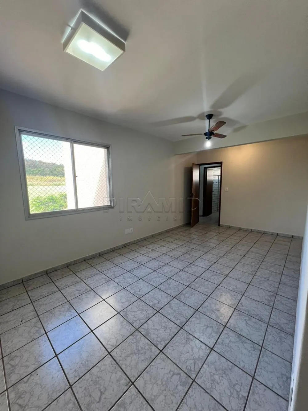 Alugar Apartamento / Padr&atilde;o em Ribeir&atilde;o Preto R$ 850,00 - Foto 1