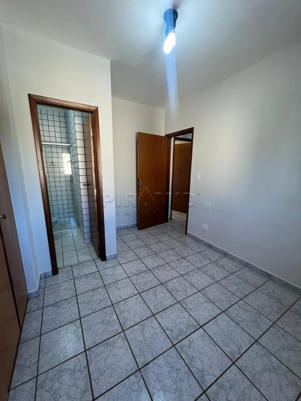 Alugar Apartamento / Padr&atilde;o em Ribeir&atilde;o Preto R$ 850,00 - Foto 5