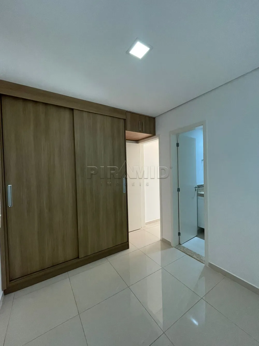 Alugar Apartamento / Padr&atilde;o em Ribeir&atilde;o Preto R$ 1.800,00 - Foto 26