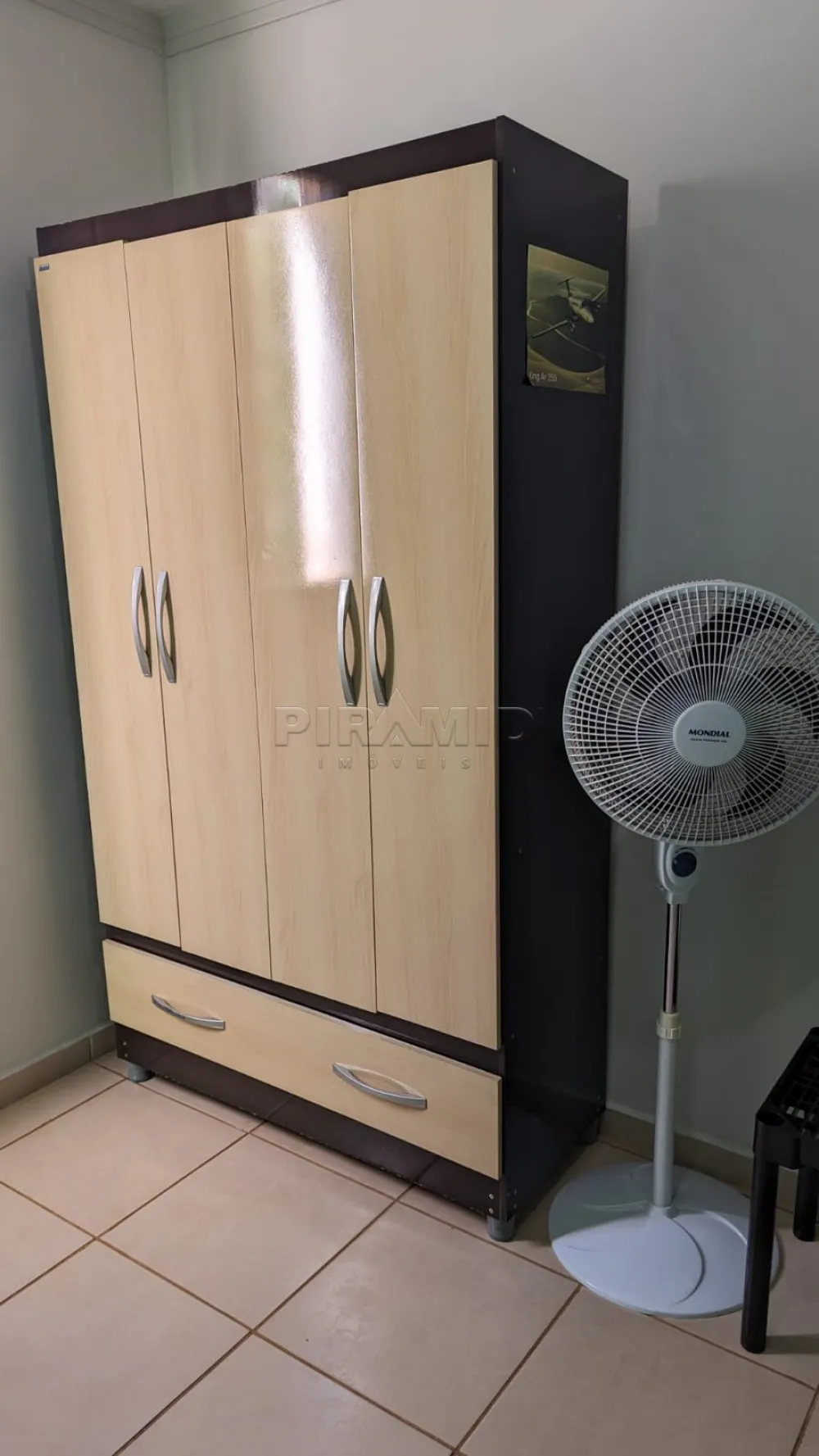 Alugar Apartamento / Padr&atilde;o em Ribeir&atilde;o Preto R$ 1.800,00 - Foto 4