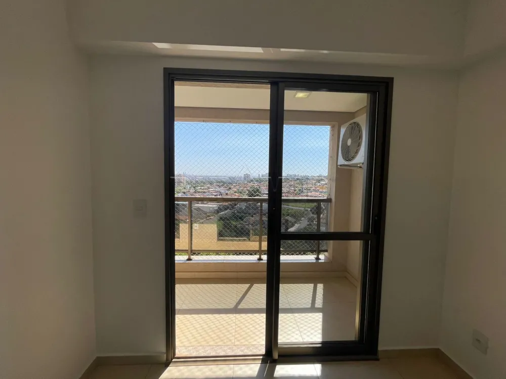 Alugar Apartamento / Padr&atilde;o em Ribeir&atilde;o Preto R$ 2.000,00 - Foto 4