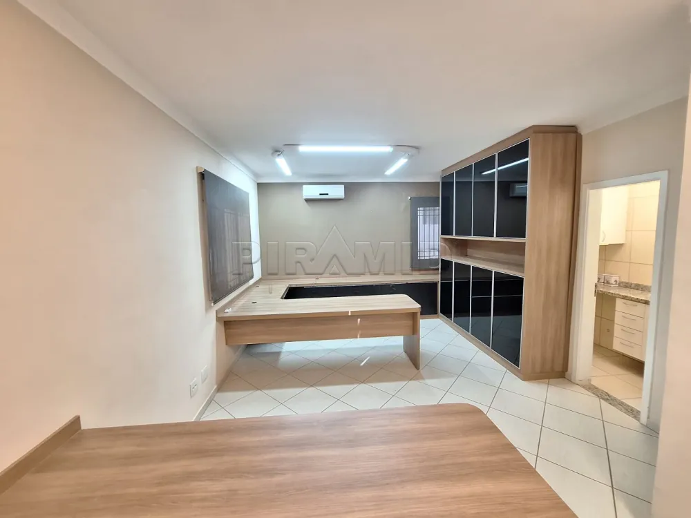 Alugar Comercial / Sala em Ribeir&atilde;o Preto R$ 1.800,00 - Foto 2