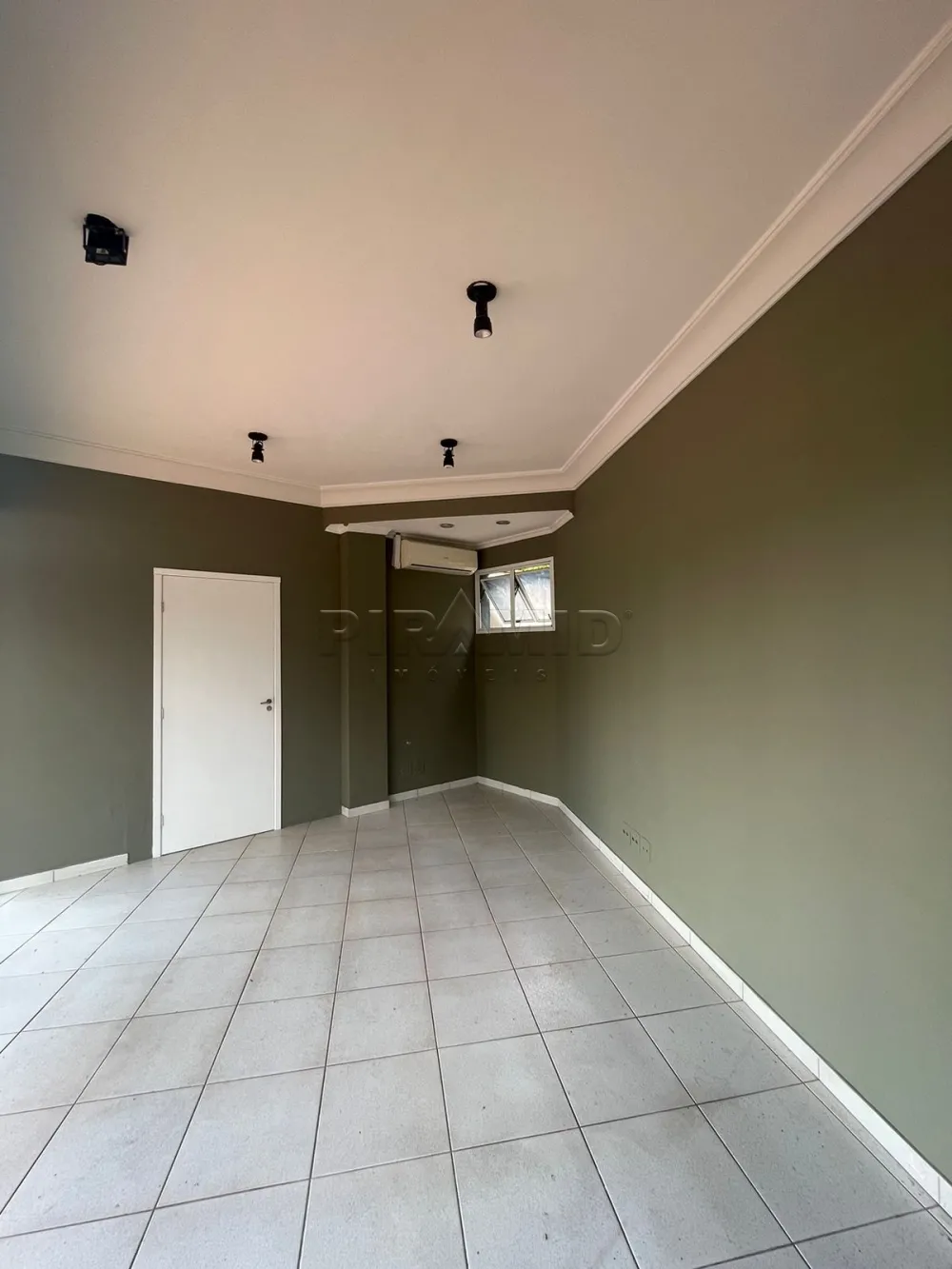 Alugar Comercial / Sal&atilde;o em Ribeir&atilde;o Preto R$ 2.800,00 - Foto 6