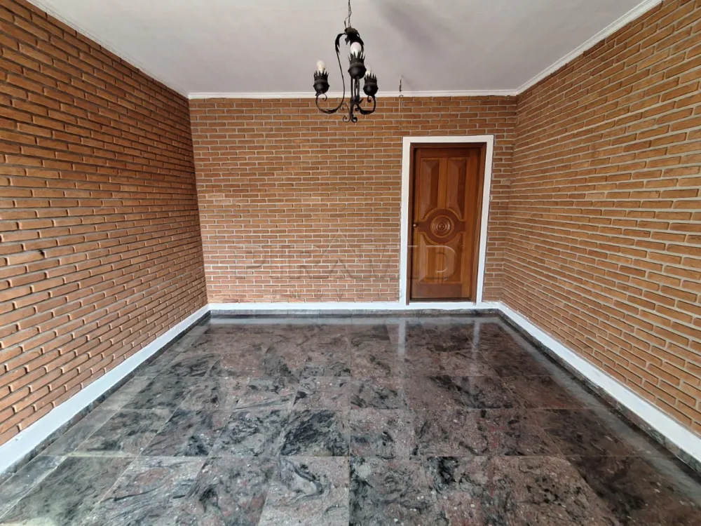 Alugar Casa / Padr&atilde;o em Ribeir&atilde;o Preto R$ 2.500,00 - Foto 1