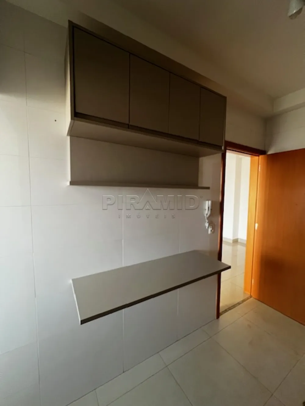 Alugar Apartamento / Padr&atilde;o em Ribeir&atilde;o Preto R$ 2.500,00 - Foto 19