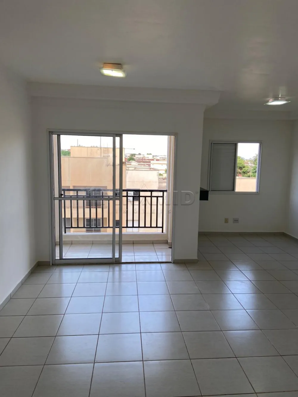 Comprar Apartamento / Padr&atilde;o em Ribeir&atilde;o Preto R$ 358.000,00 - Foto 2